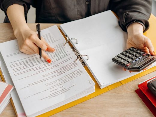 Sắp xếp và lưu trữ chứng từ kế toán